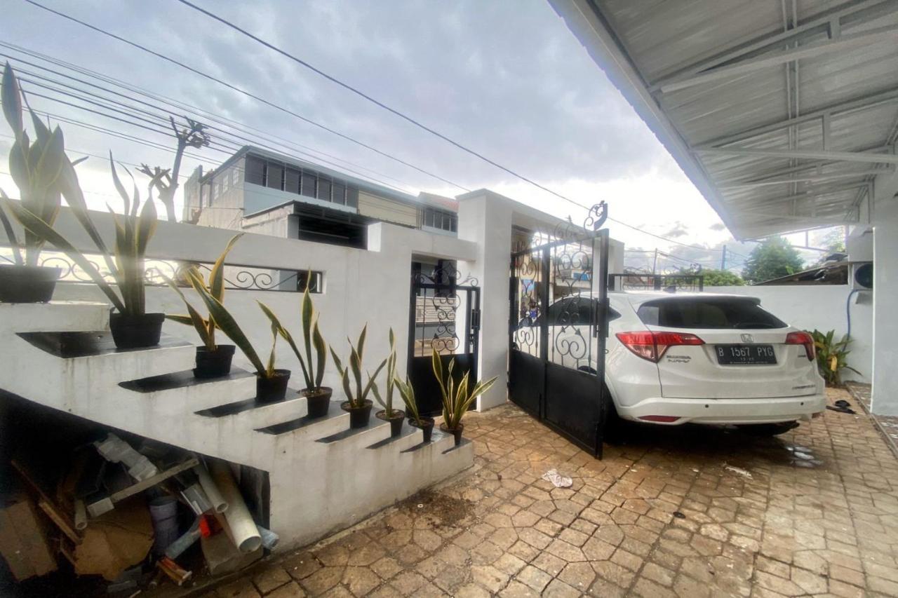 Express O 92147 Nia Residence Depok Extérieur photo